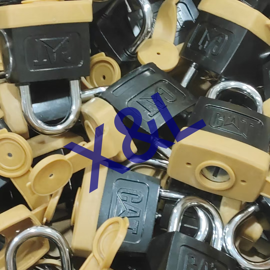 Construction Machinery Spare Parts Square Safe Excavator Key Locks for Caterpillar