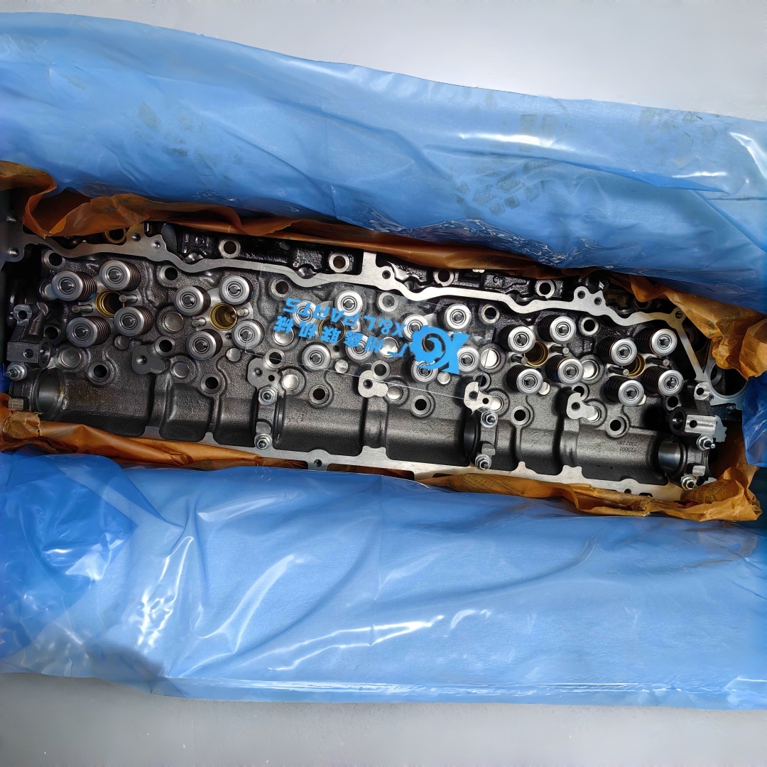 8-98008-363-3 8-97606-992-5 8-97602-687-0 Cylinder Head for 6HKl Engine